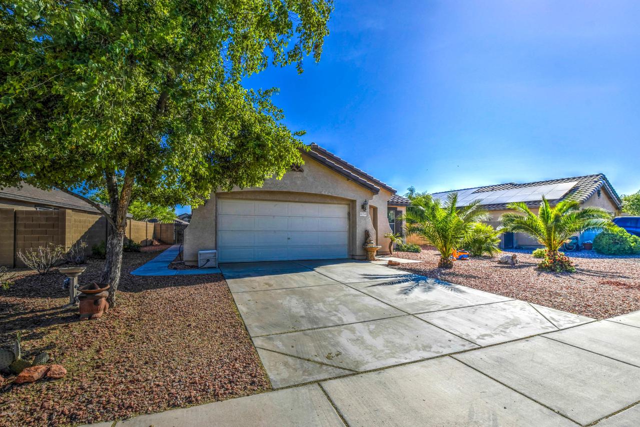 25759 W Nancy Ln., Buckeye, AZ 85326