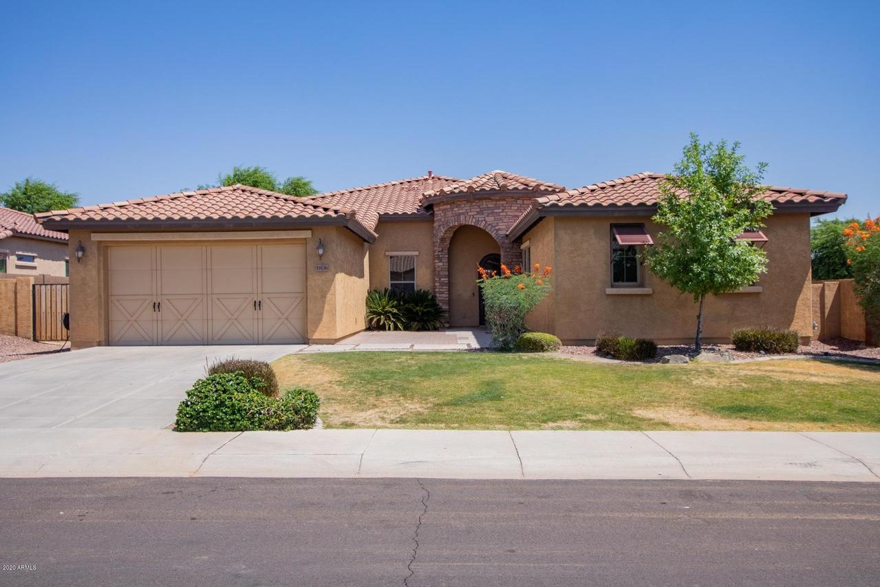 19136 W Colter St., Litchfield Park, AZ 85340