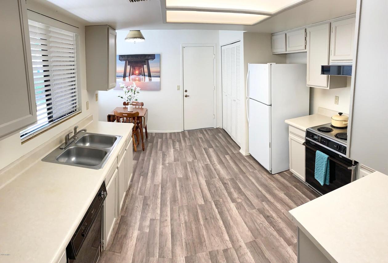 19104 N 97th Ln., Peoria, AZ 85382