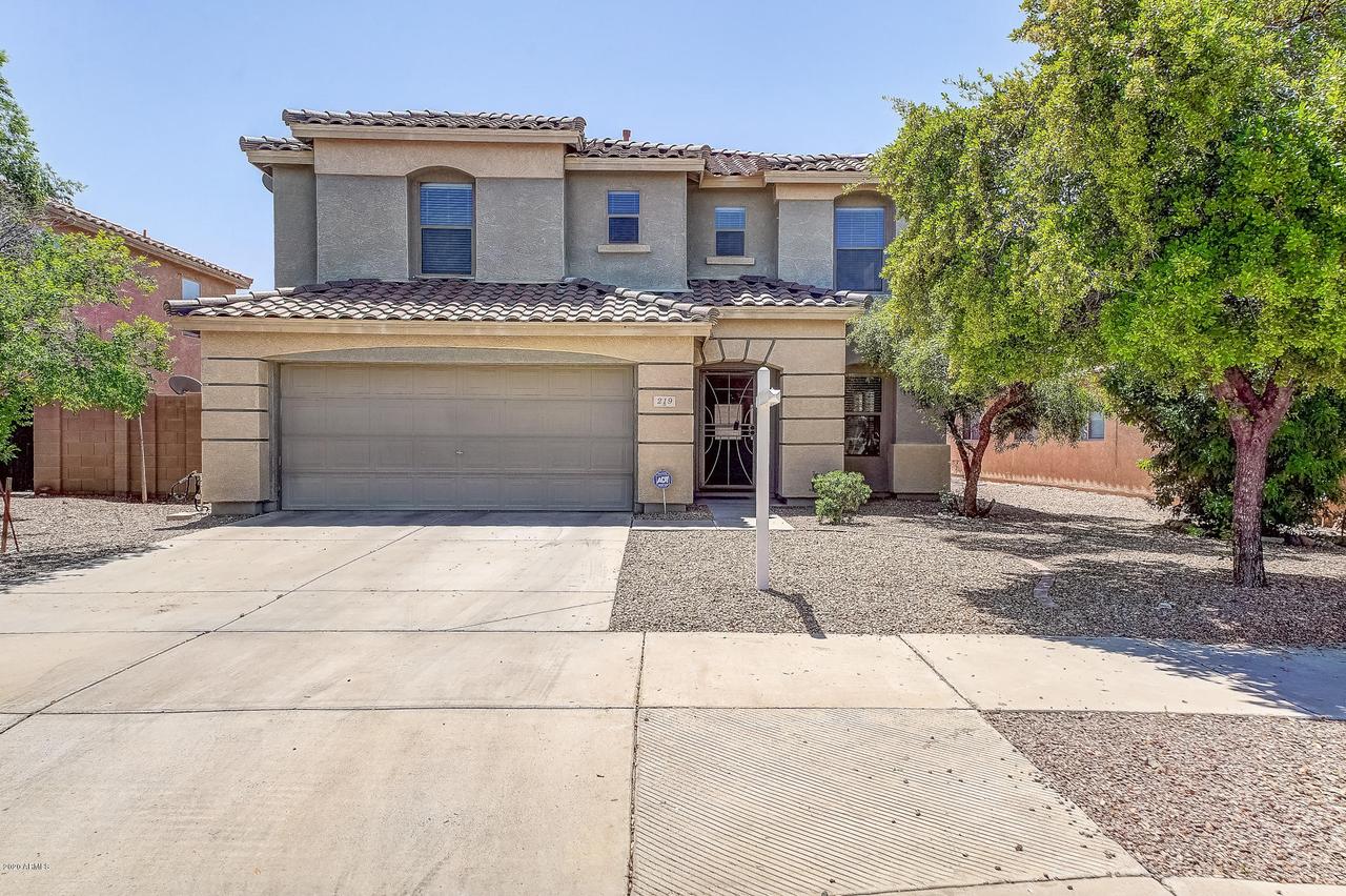 219 E Beth Dr., Phoenix, AZ 85042