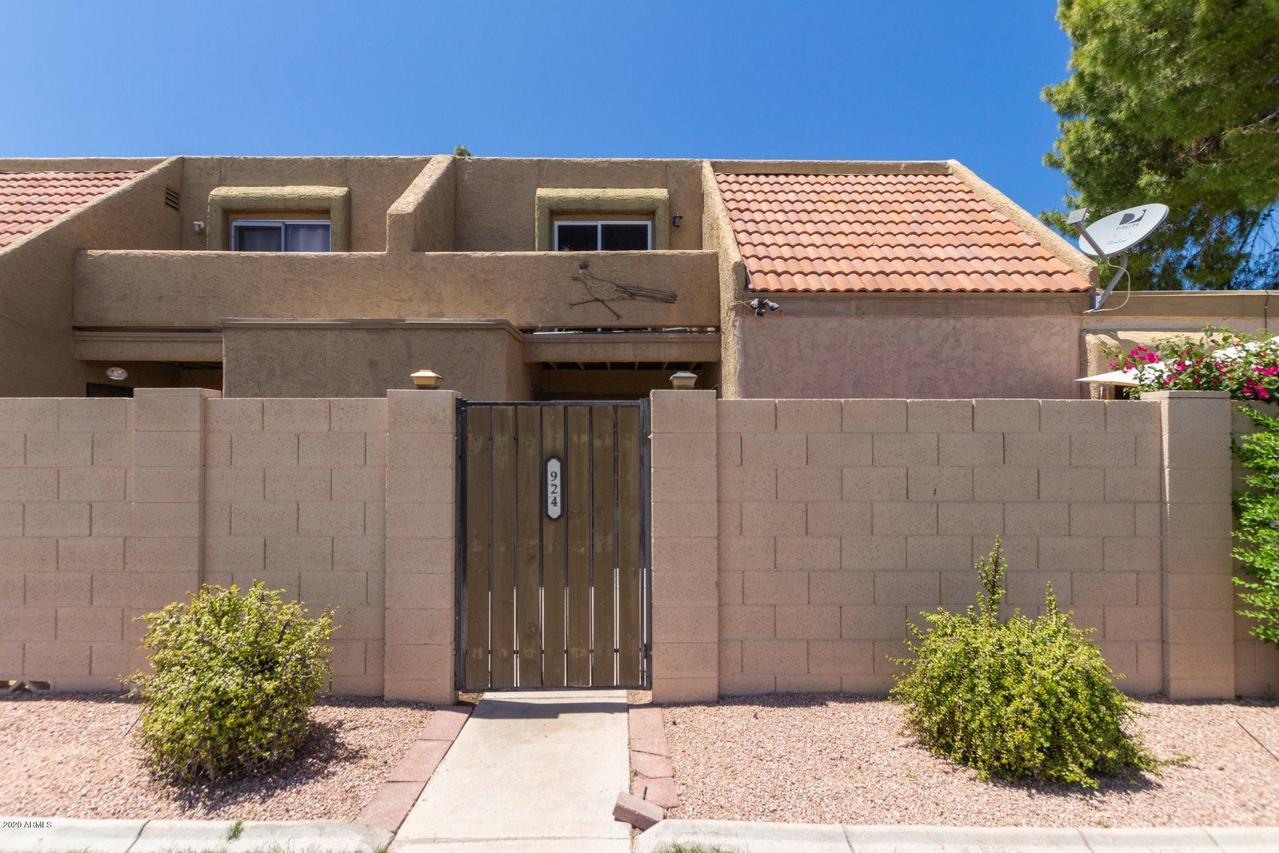 924 E Diamond Dr., Tempe, AZ 85283