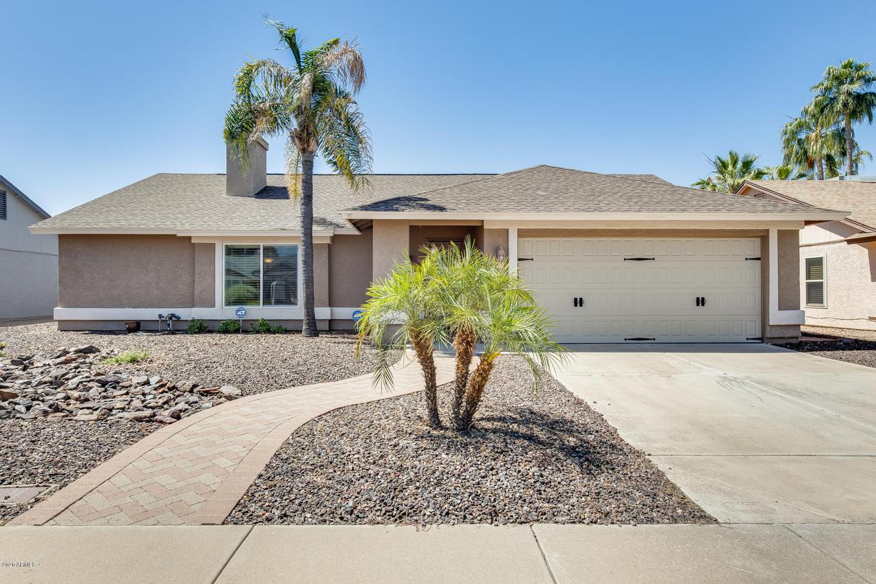 4043 E Taro Ln., Phoenix, AZ 85050
