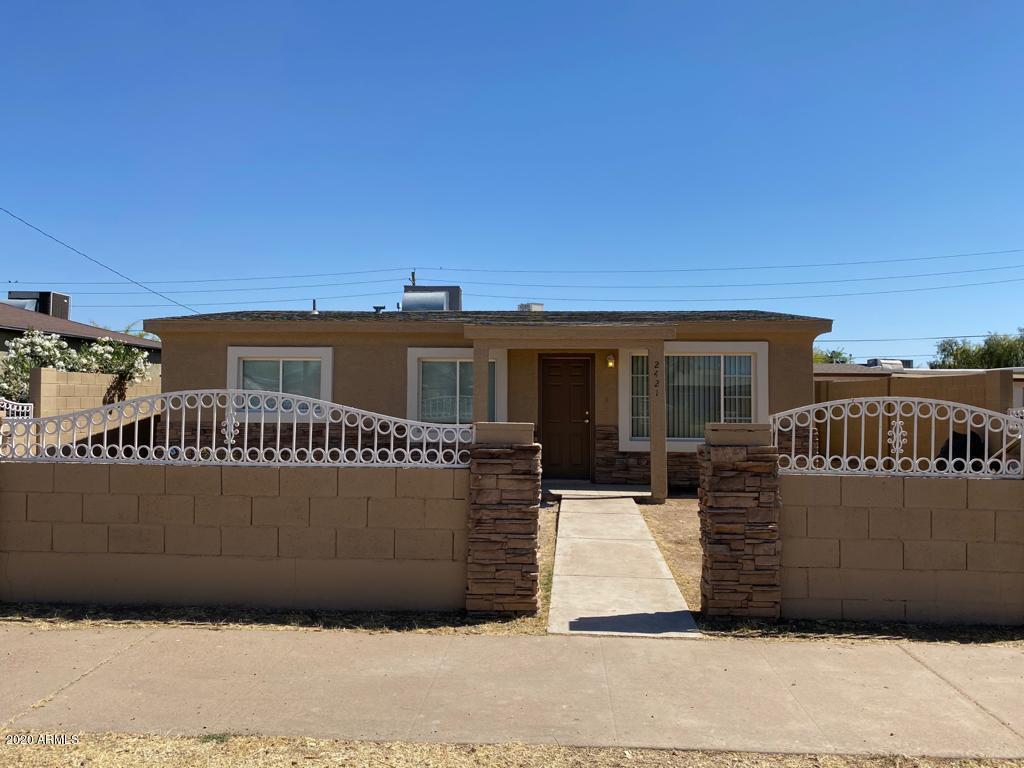 2421 W Washington St., Phoenix, AZ 85009