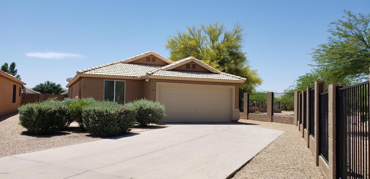 2119 W 20th Ave., Apache Junction, AZ 85220