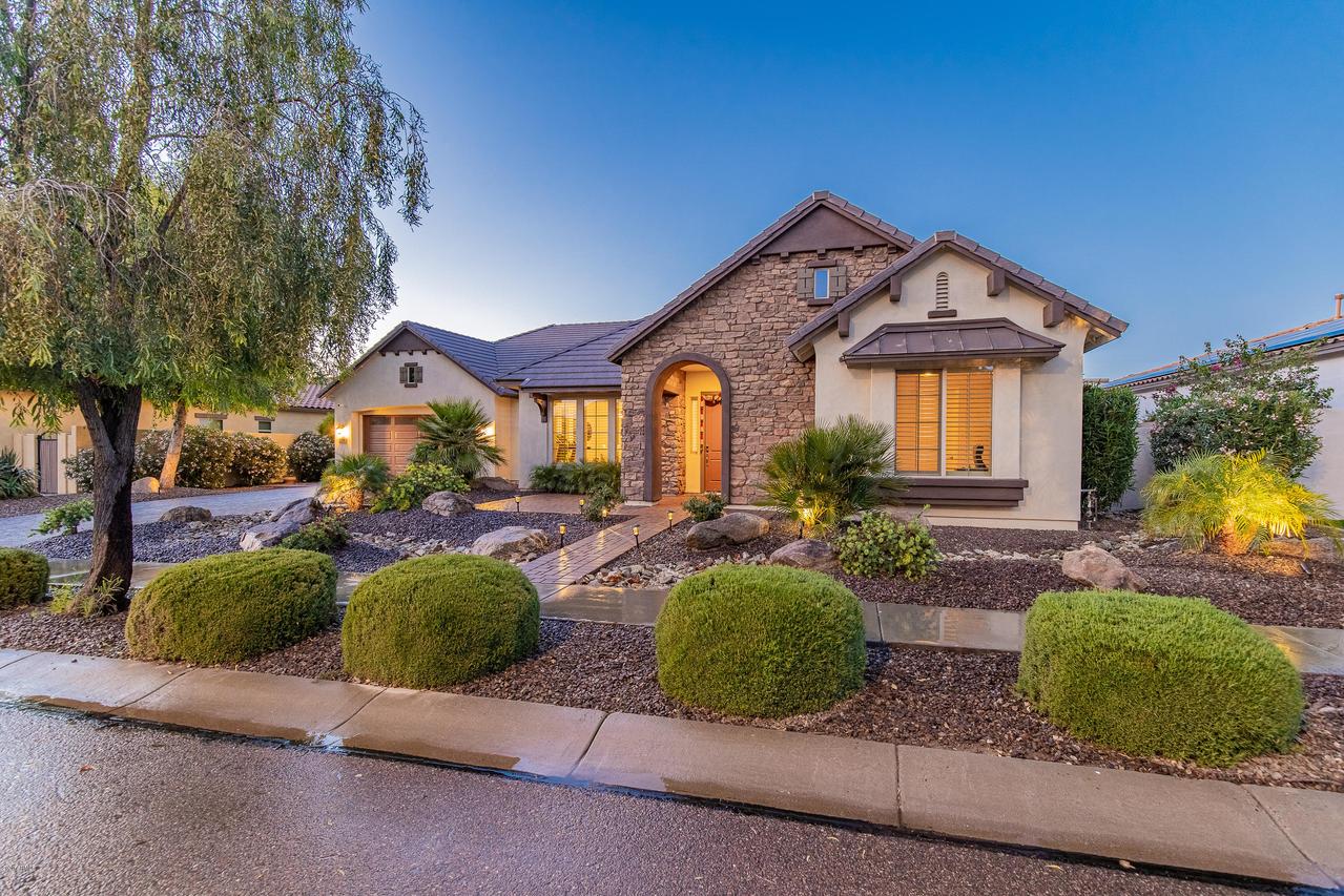 7586 W Crystal Rd., Glendale, AZ 85308