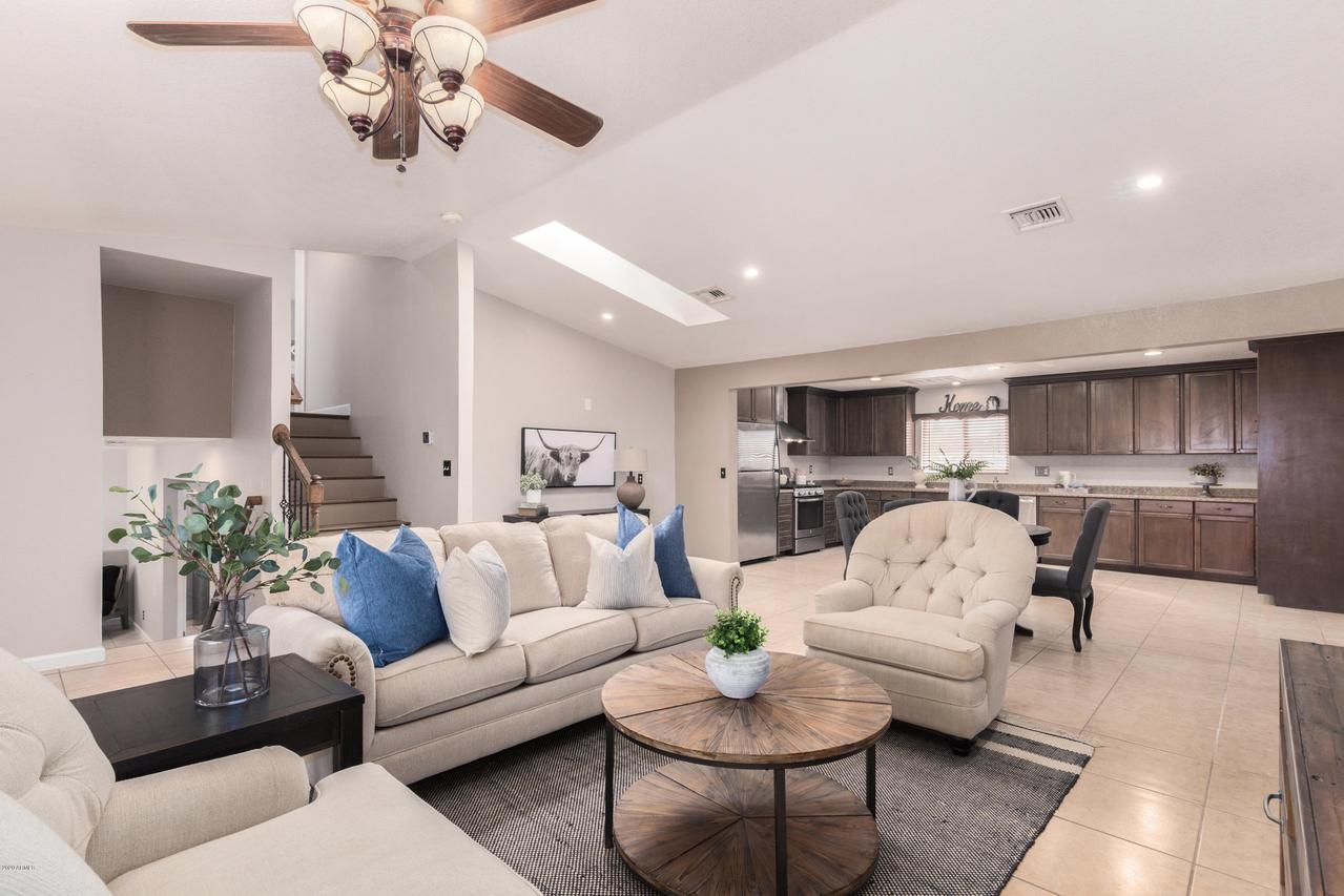 4367 E Stagecoach Pass Ave., San Tan Valley, AZ 85140