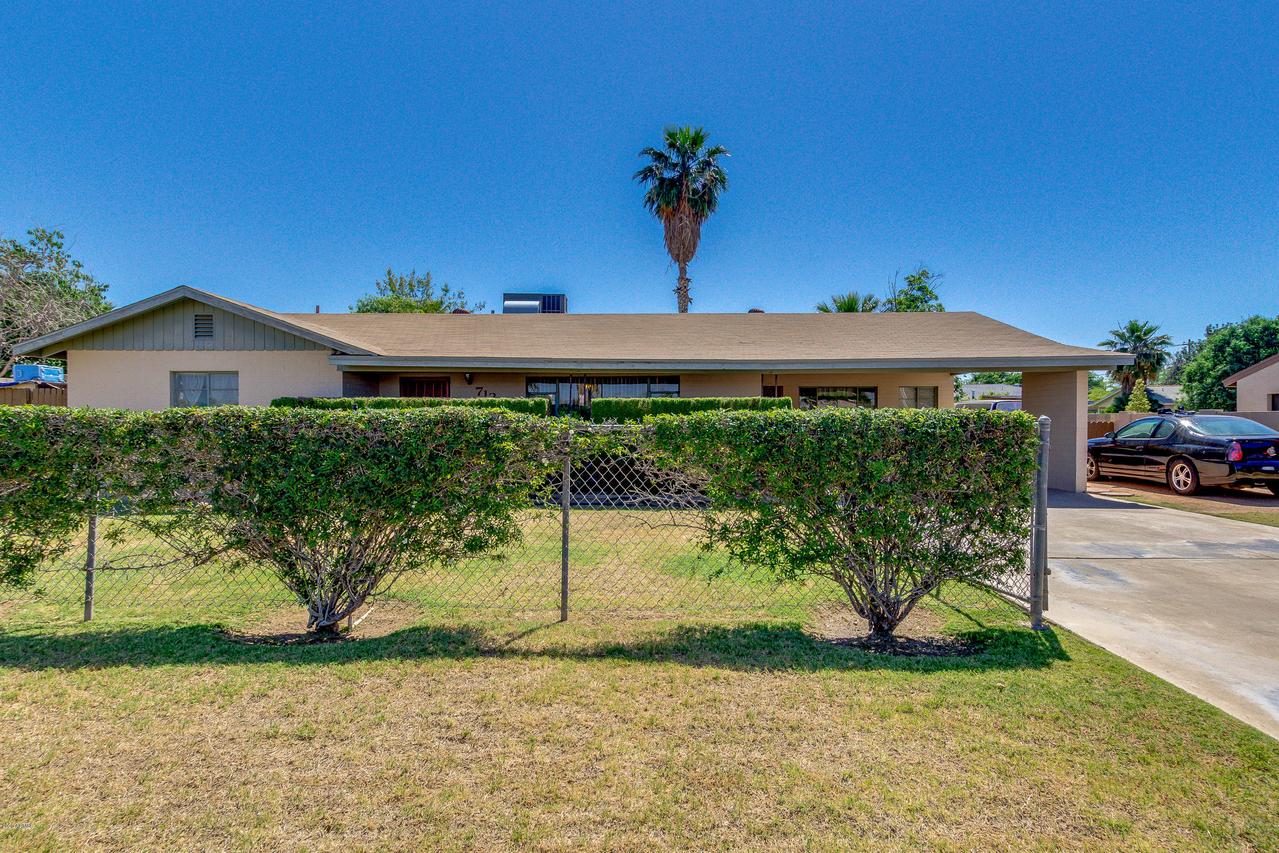 7121 N 55th Ave., Glendale, AZ 85301