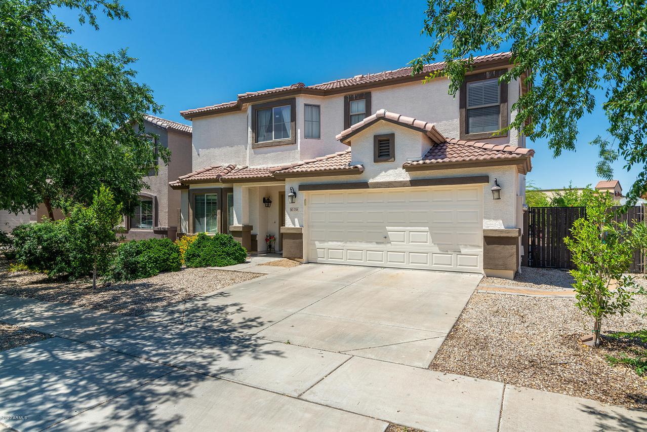 1718 E Branham Ln., Phoenix, AZ 85042