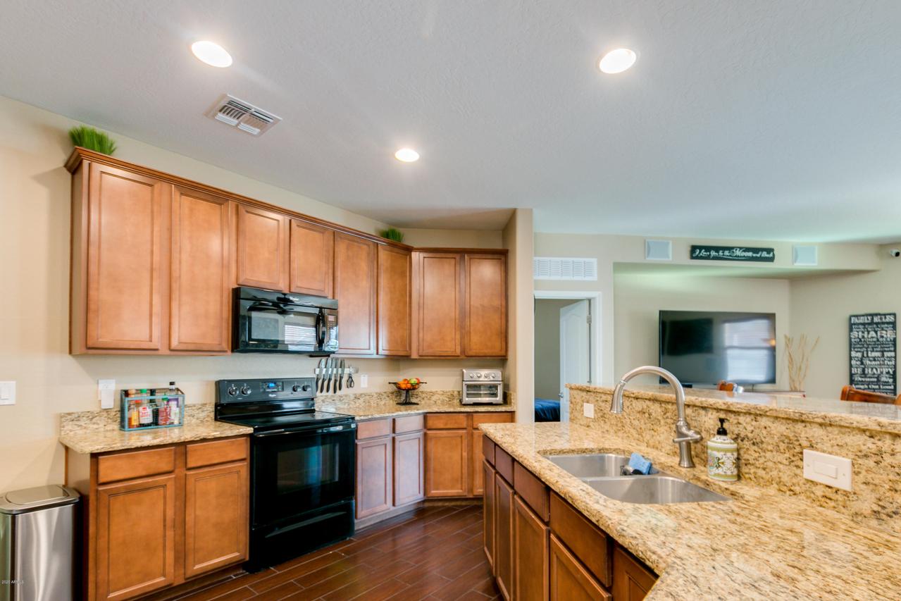 12024 W Avenida Del Rey, Peoria, AZ 85383