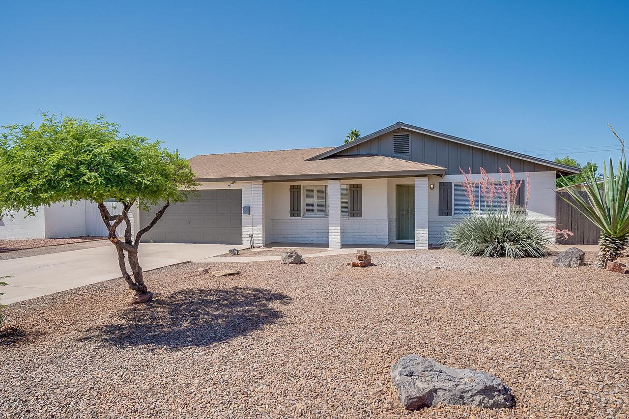 2126 E Concorda Dr., Tempe, AZ 85282