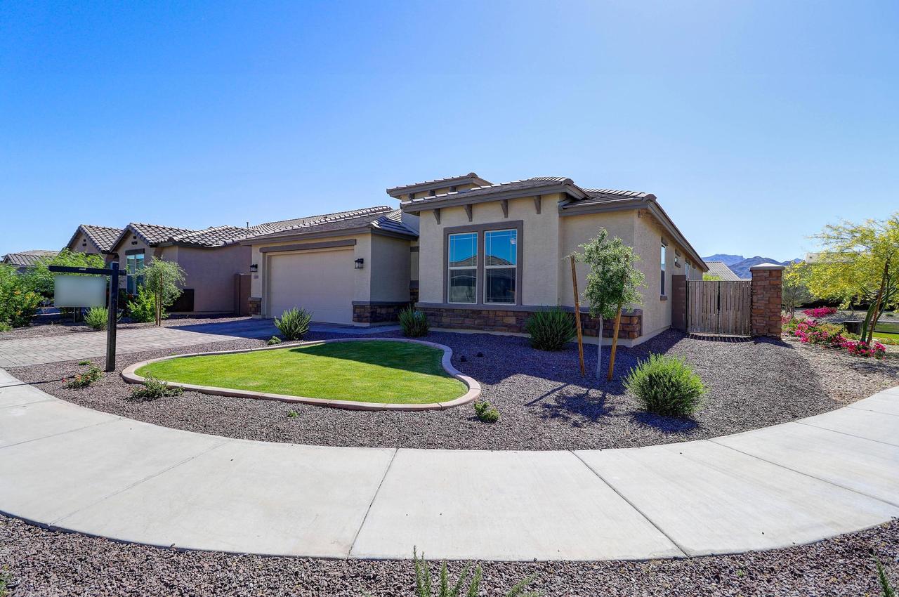 11204 N 188th Ct., Surprise, AZ 85388