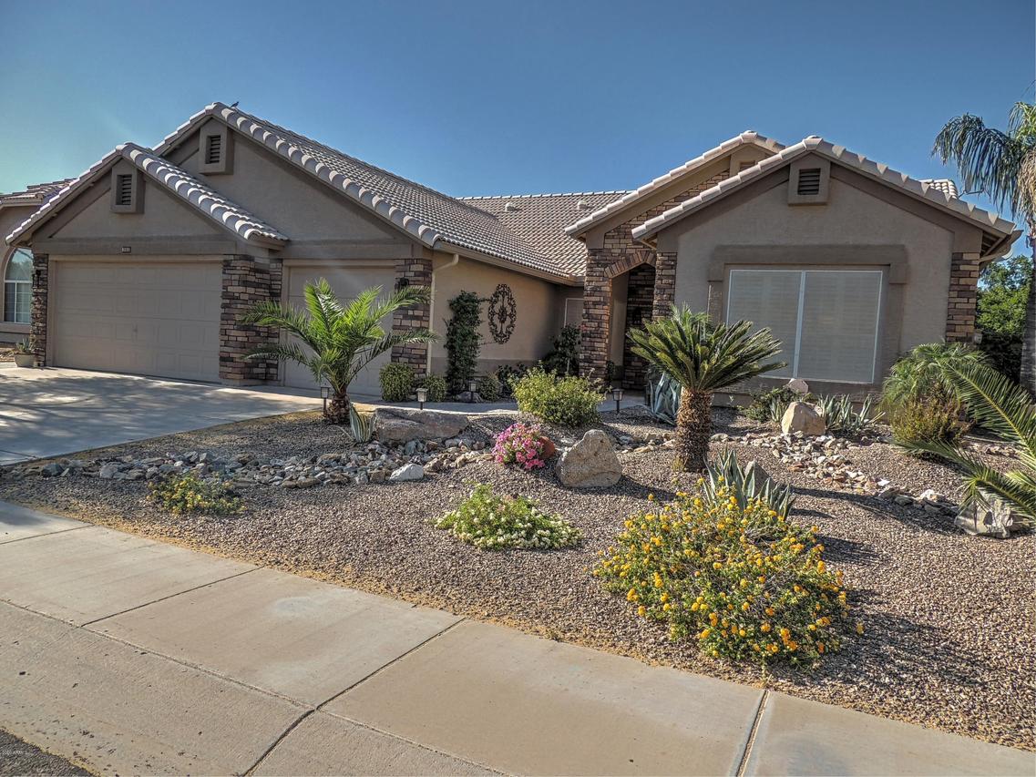 4220 E Thistle Landing Dr., Phoenix, AZ 85044