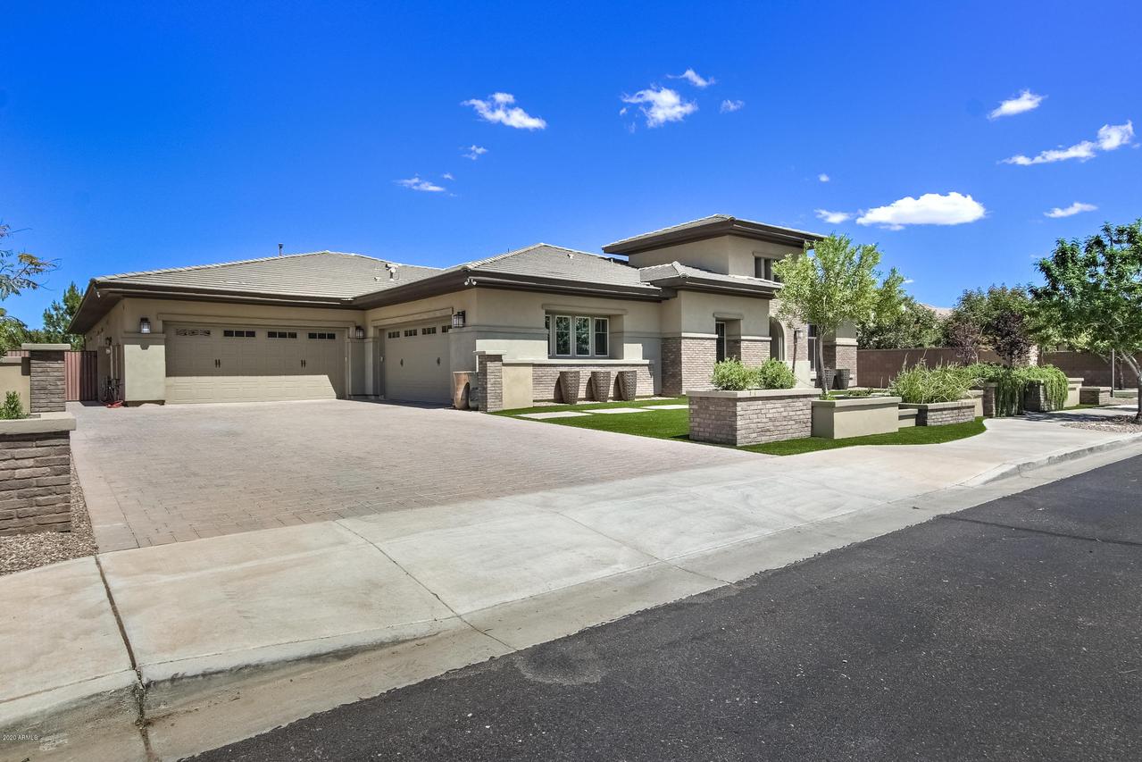 2190 E Mead Dr., Gilbert, AZ 85298