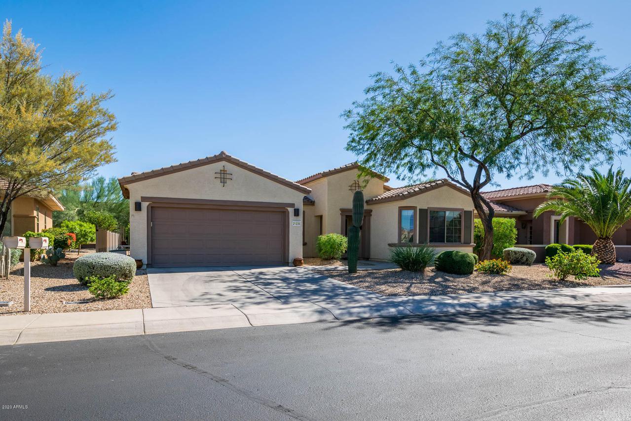 21235 N Mariposa Grove Ln., Surprise, AZ 85387