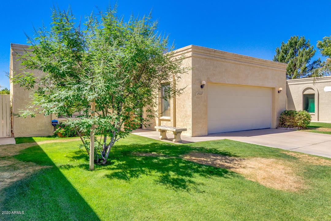 1517 E Royal Palm Rd., Phoenix, AZ 85020