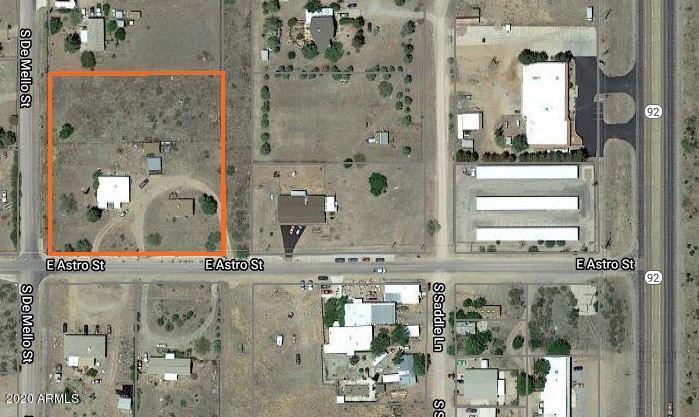 3681 E Astro St., Hereford, AZ 85615