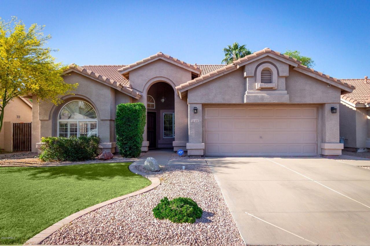1898 E Saratoga St., Gilbert, AZ 85296