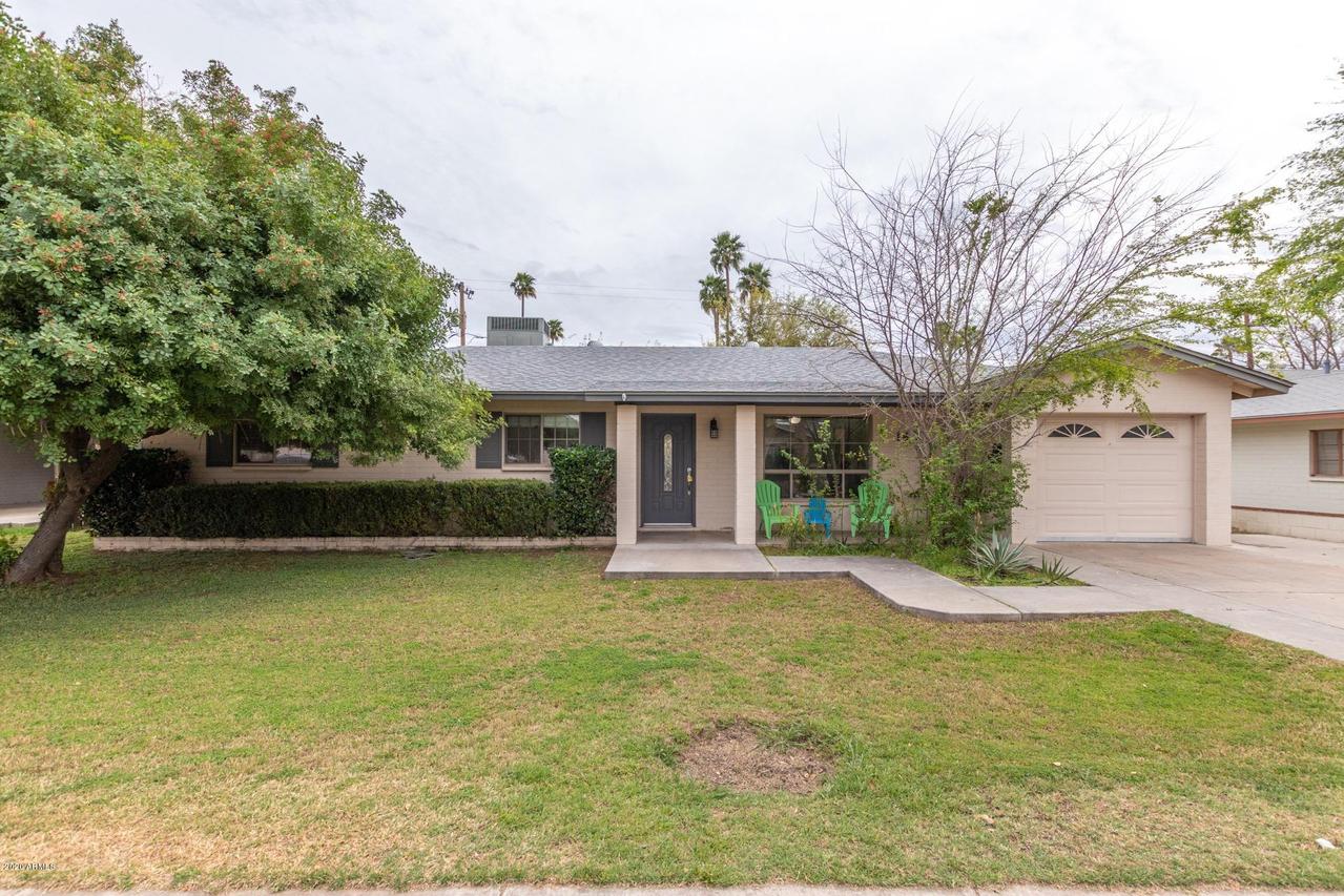 1423 E Berridge Ln., Phoenix, AZ 85014