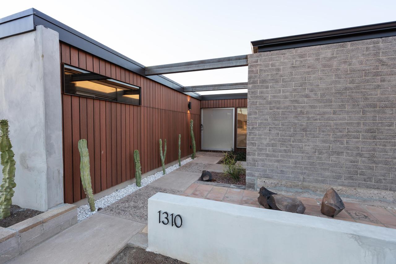 1310 E Puget Ave., Phoenix, AZ 85020