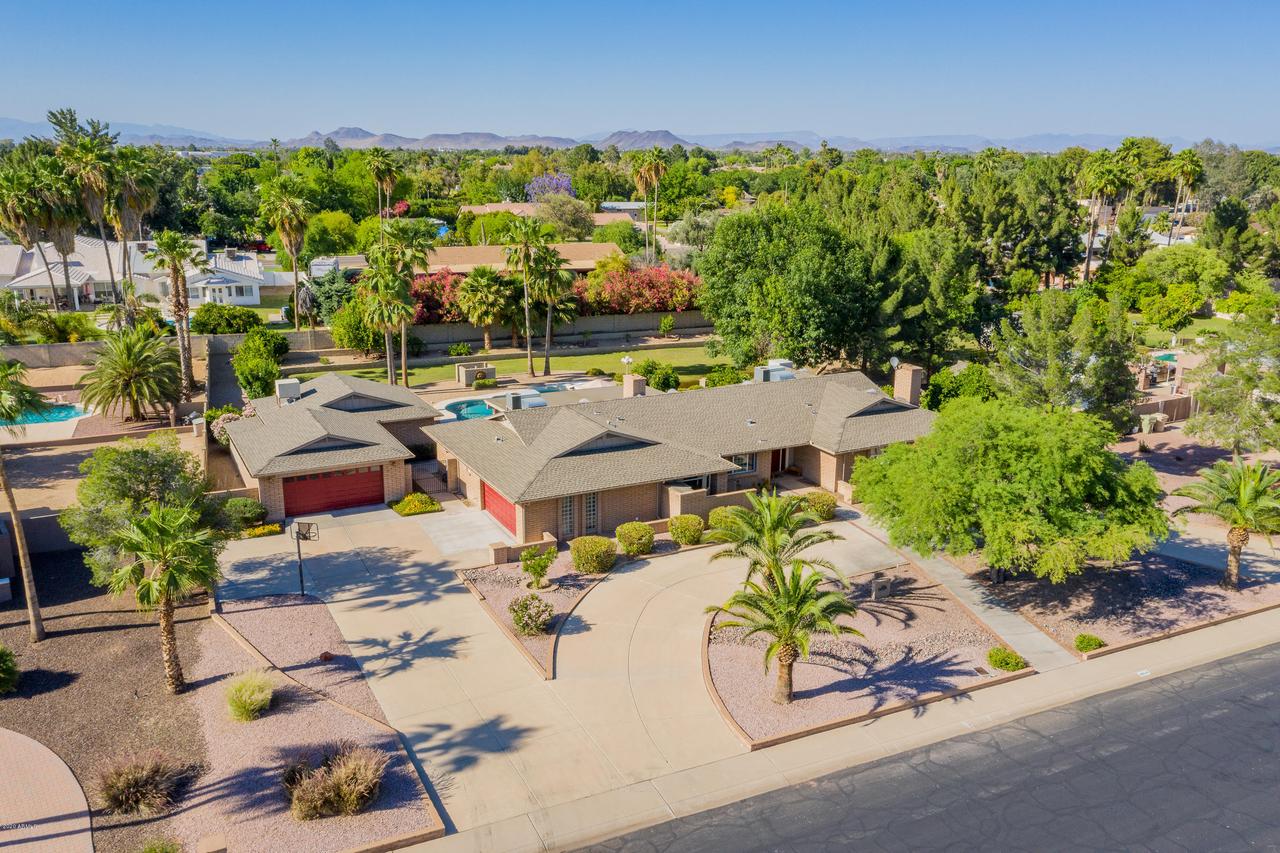 6604 W Aster Dr., Glendale, AZ 85304