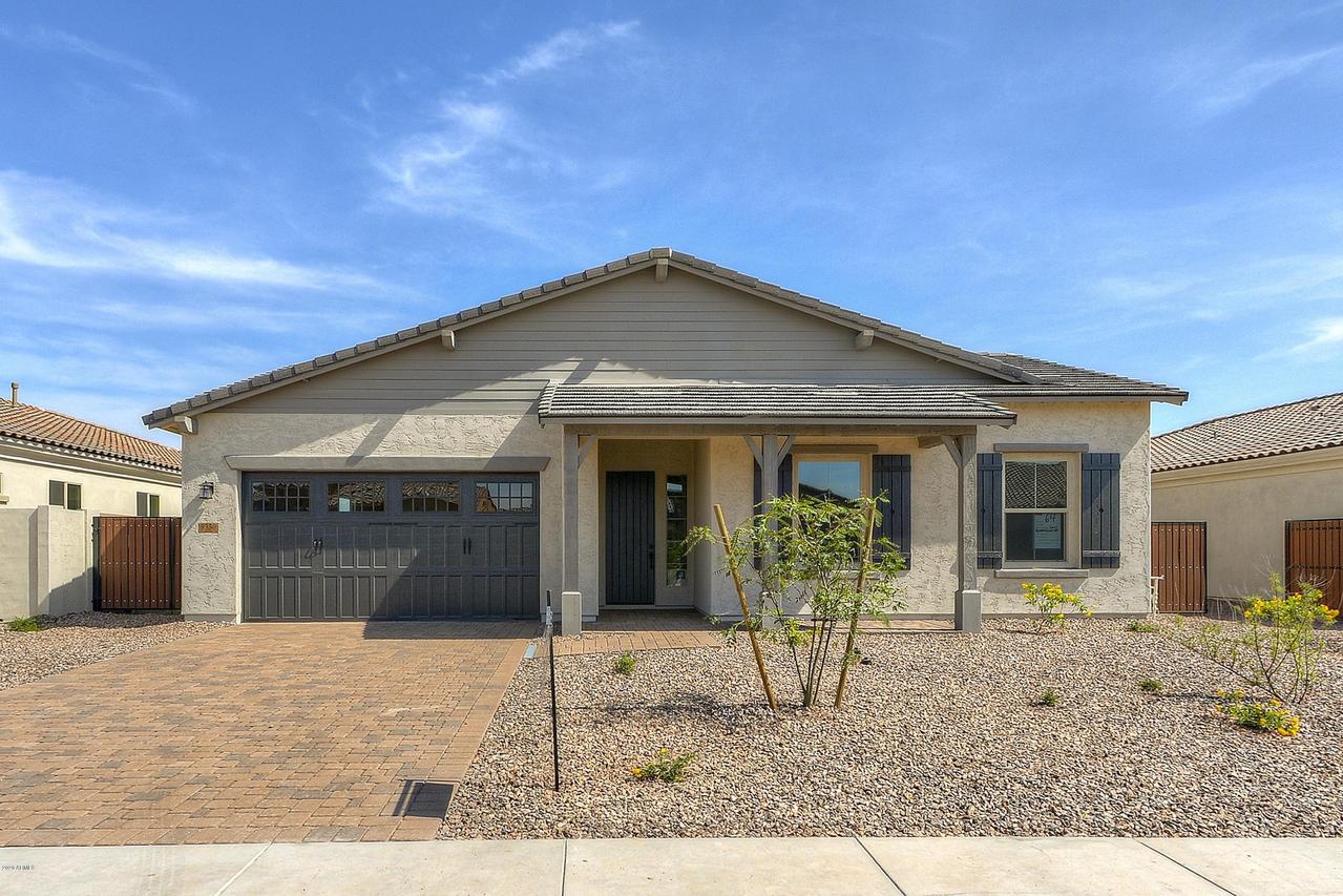 9350 W Patrick Ln., Peoria, AZ 85383