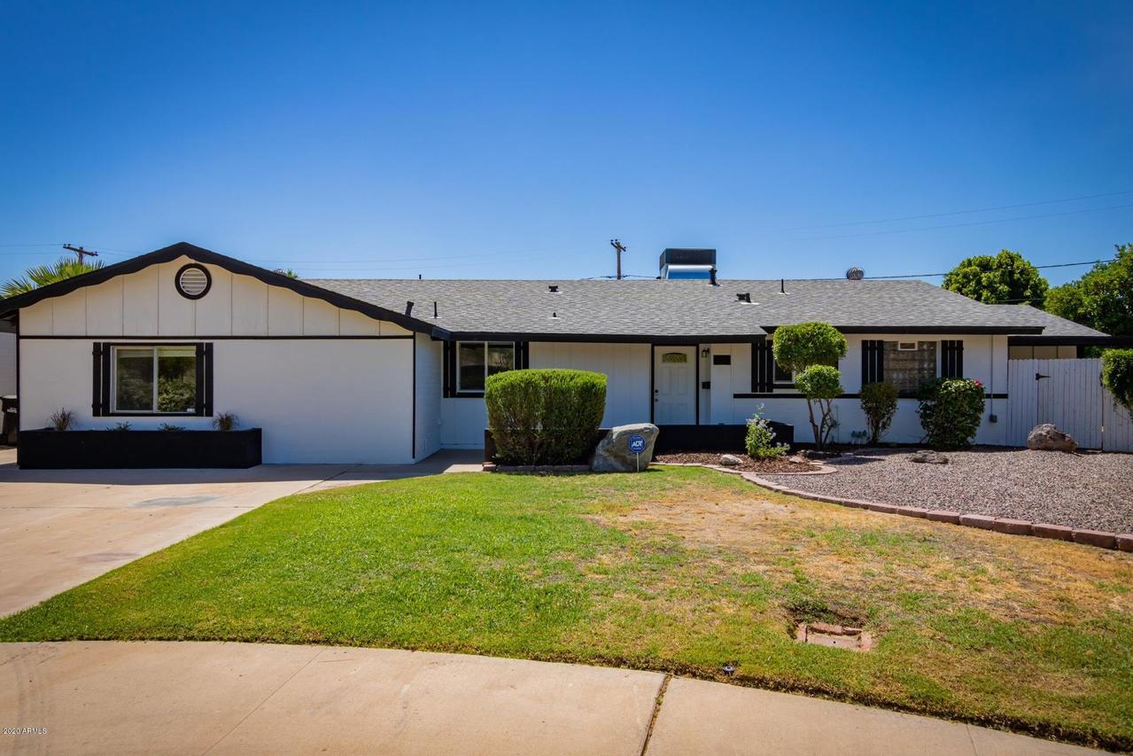 8211 E Pine Dr., Scottsdale, AZ 85257