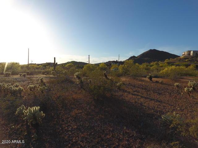 E Quartz Rock Rd., Phoenix, AZ 85085