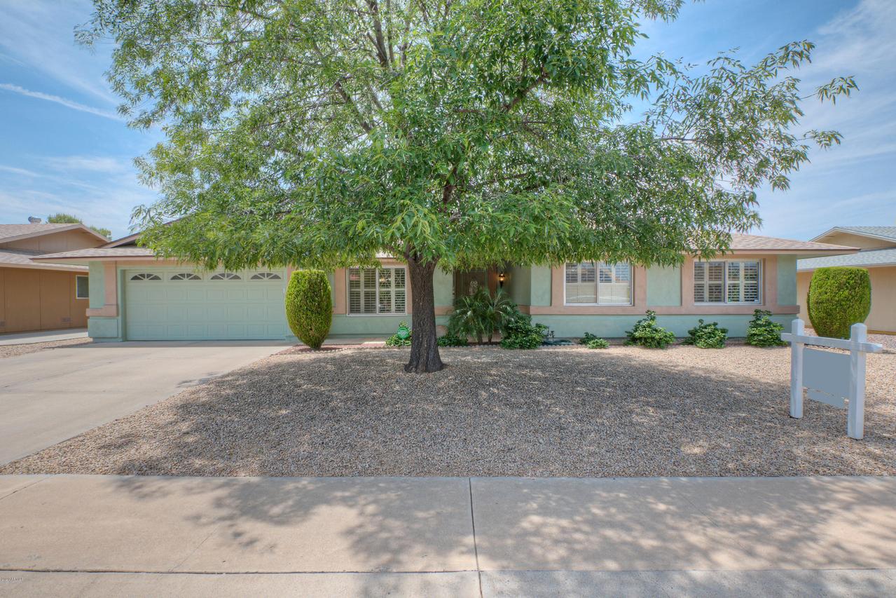 17634 N Lindgren Ave., Sun City, AZ 85373