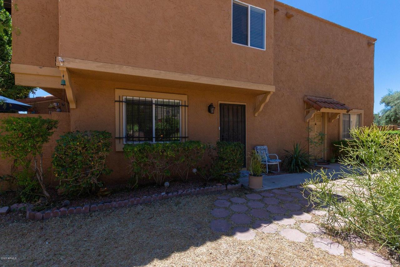 814 E Cochise Dr. #B, Phoenix, AZ 85020