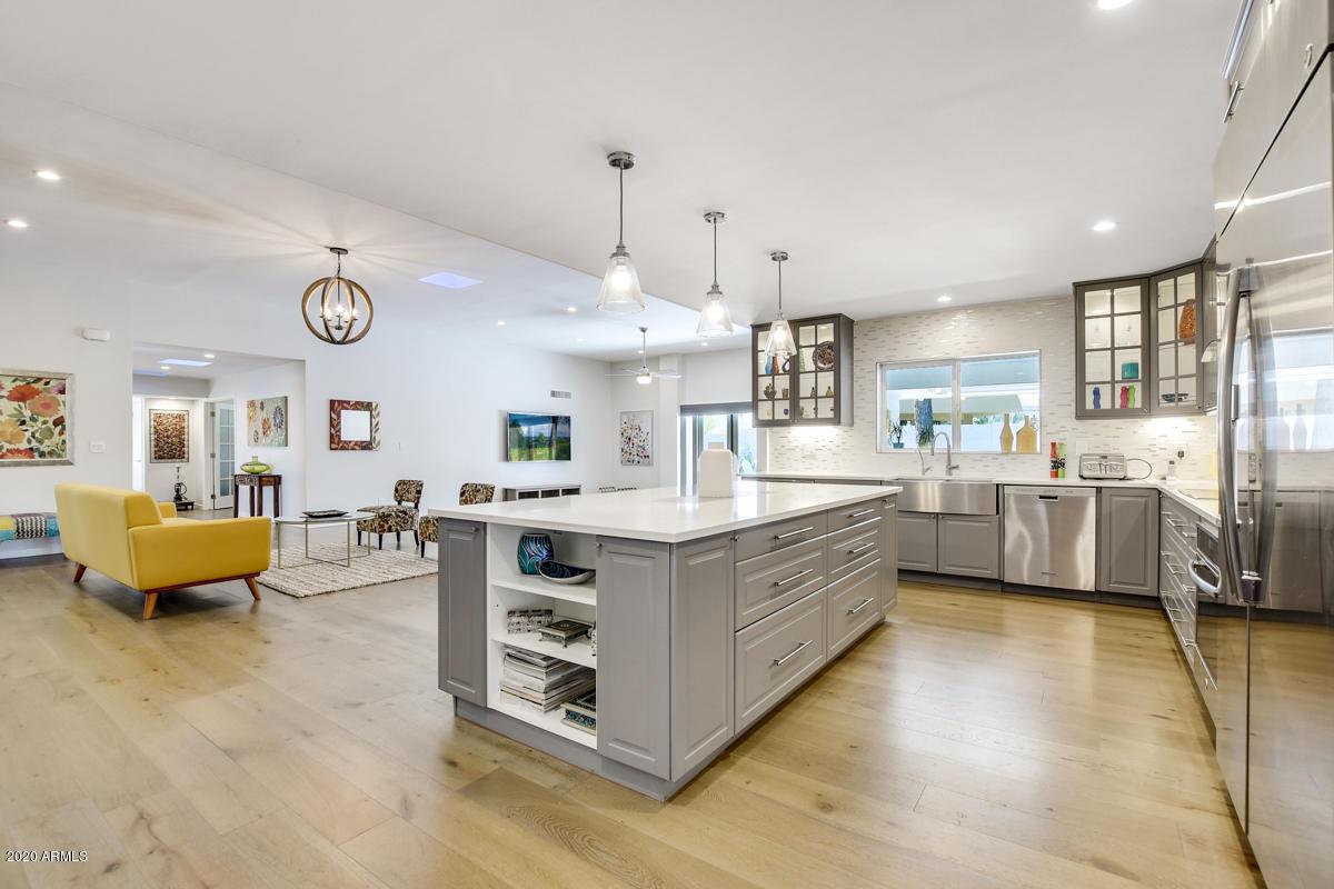4841 E Turquoise Ave., Paradise Valley, AZ 85253