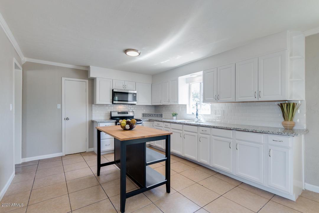 33019 N 215th Ave., Wittmann, AZ 85361