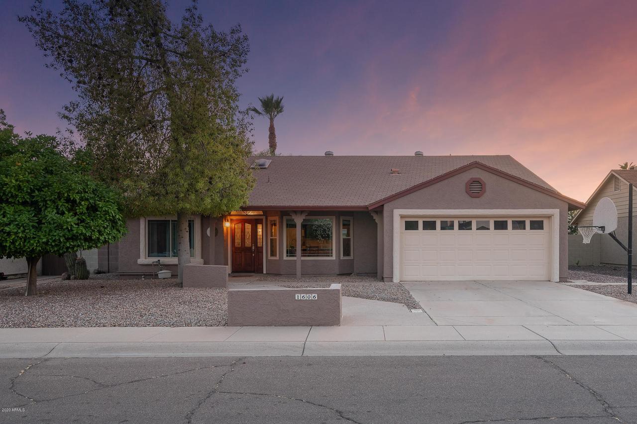 1606 W Loughlin Dr., Chandler, AZ 85224