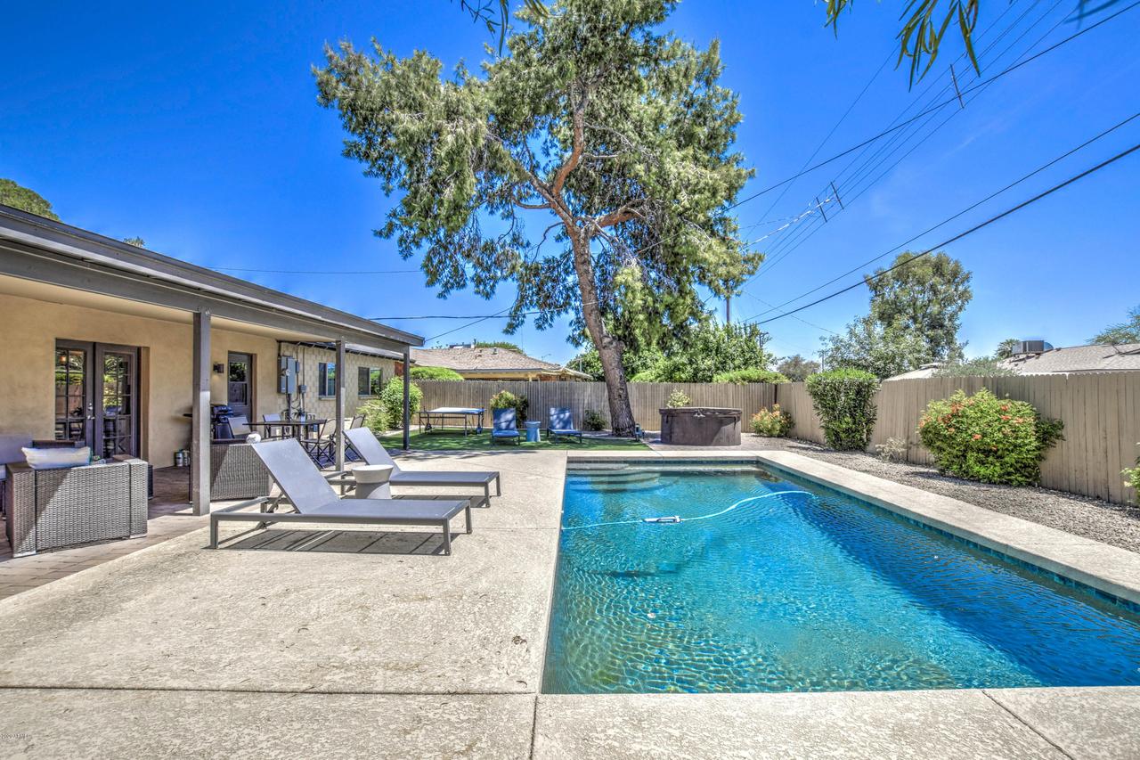 8449 E Rancho Vista Dr., Scottsdale, AZ 85251