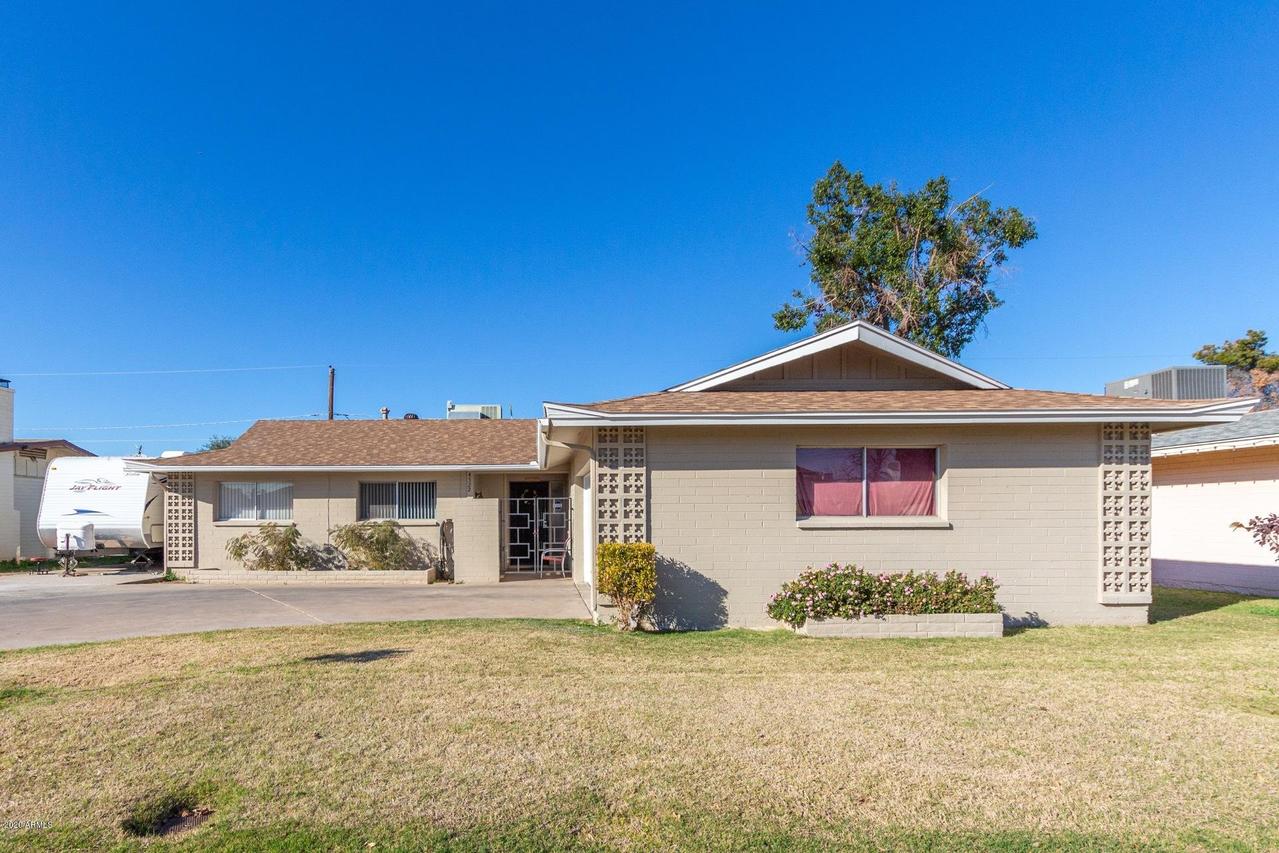 4522 W Rose Ln., Glendale, AZ 85301