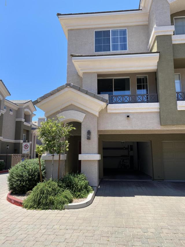 4465 E Paradise Village Pkwy. #1143, Phoenix, AZ 85032