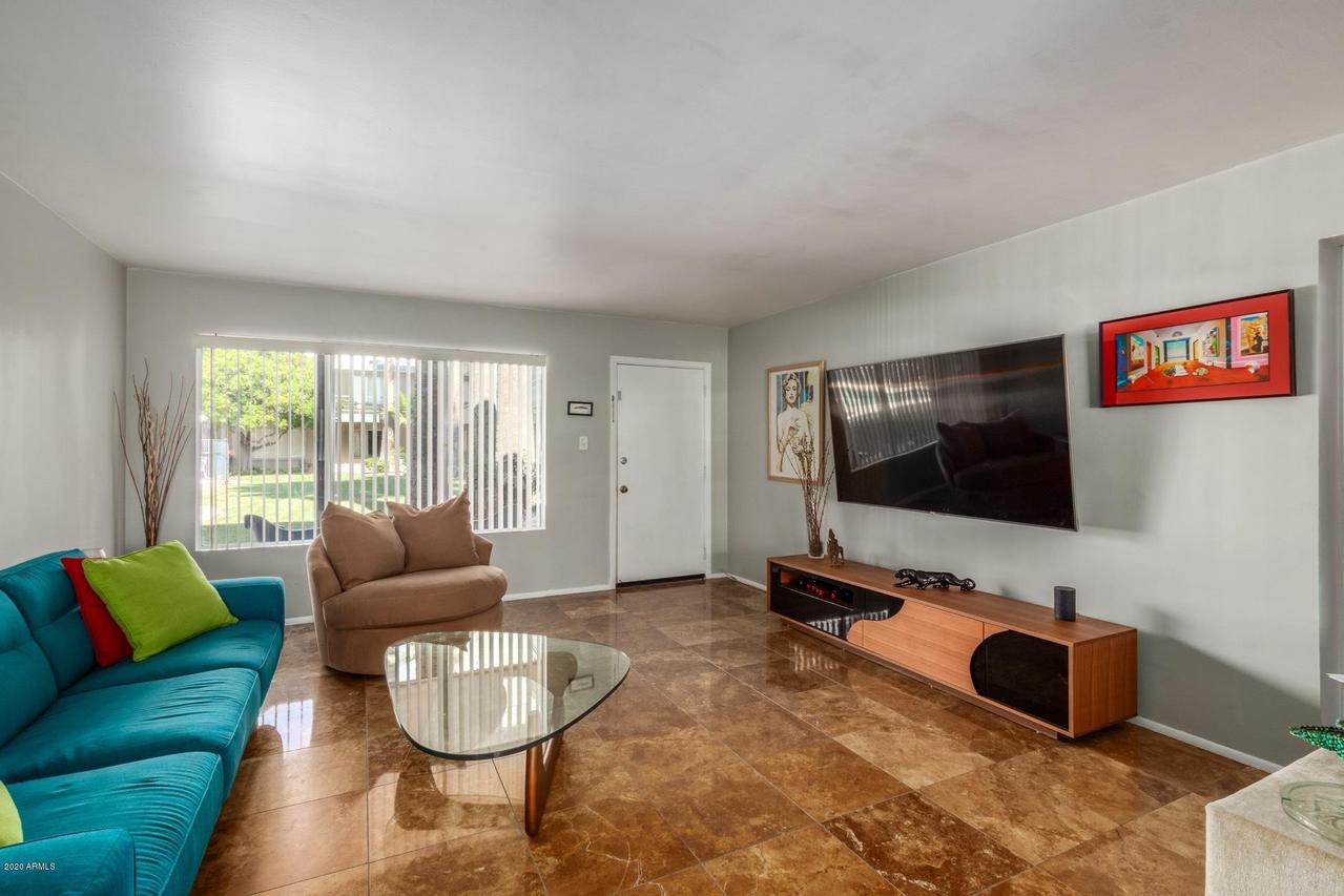 6805 E 2nd St. #8, Scottsdale, AZ 85251