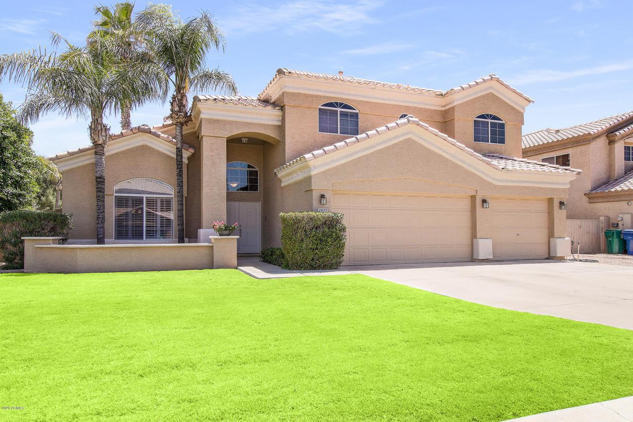 2833 E Fox St., Mesa, AZ 85213