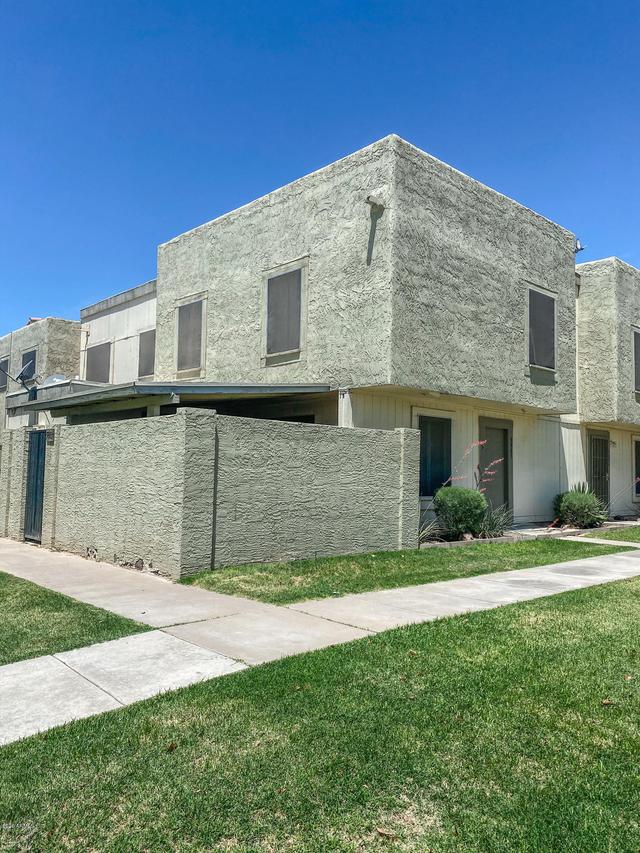 5883 N 47th Dr., Glendale, AZ 85301