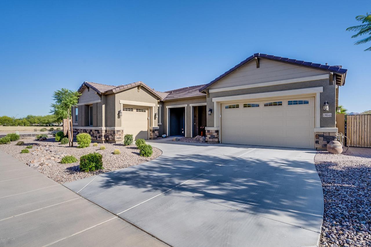 19045 E Carriage Way, Queen Creek, AZ 85142