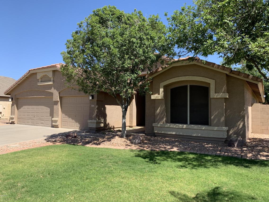 1076 E Gail Dr., Gilbert, AZ 85296