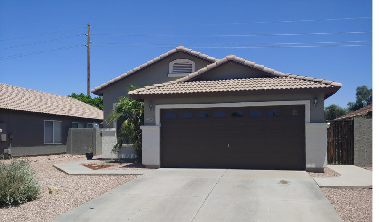669 N Joshua Tree Ln., Gilbert, AZ 85234