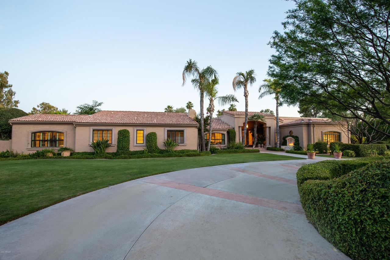 7115 E Oakmont Dr., Paradise Valley, AZ 85253