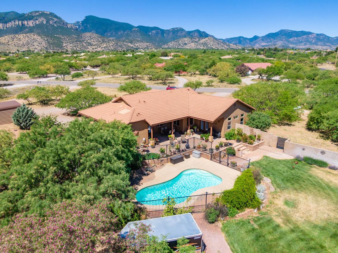 5639 S Mir Way, Hereford, AZ 85615