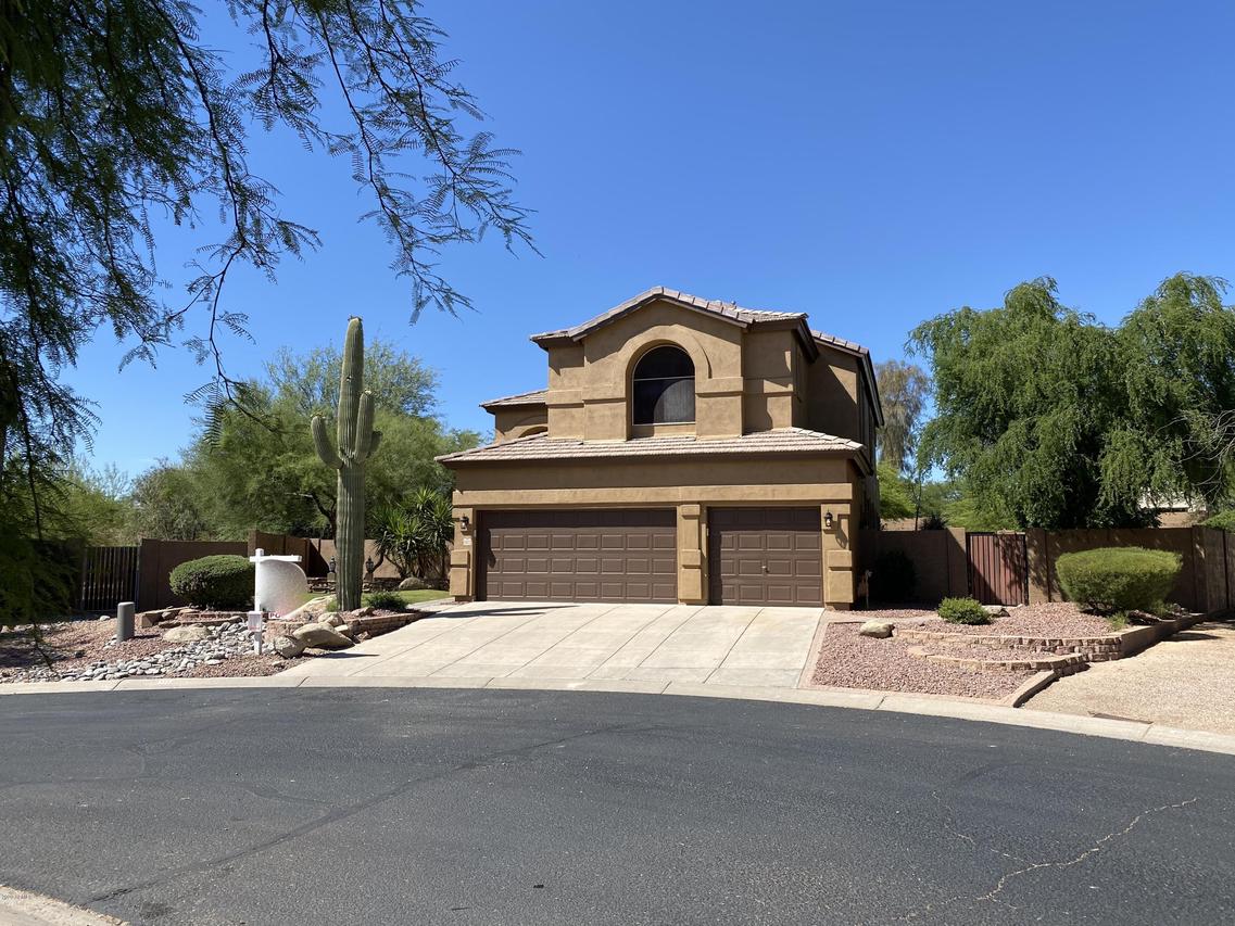 2927 N Rowen Cir., Mesa, AZ 85207