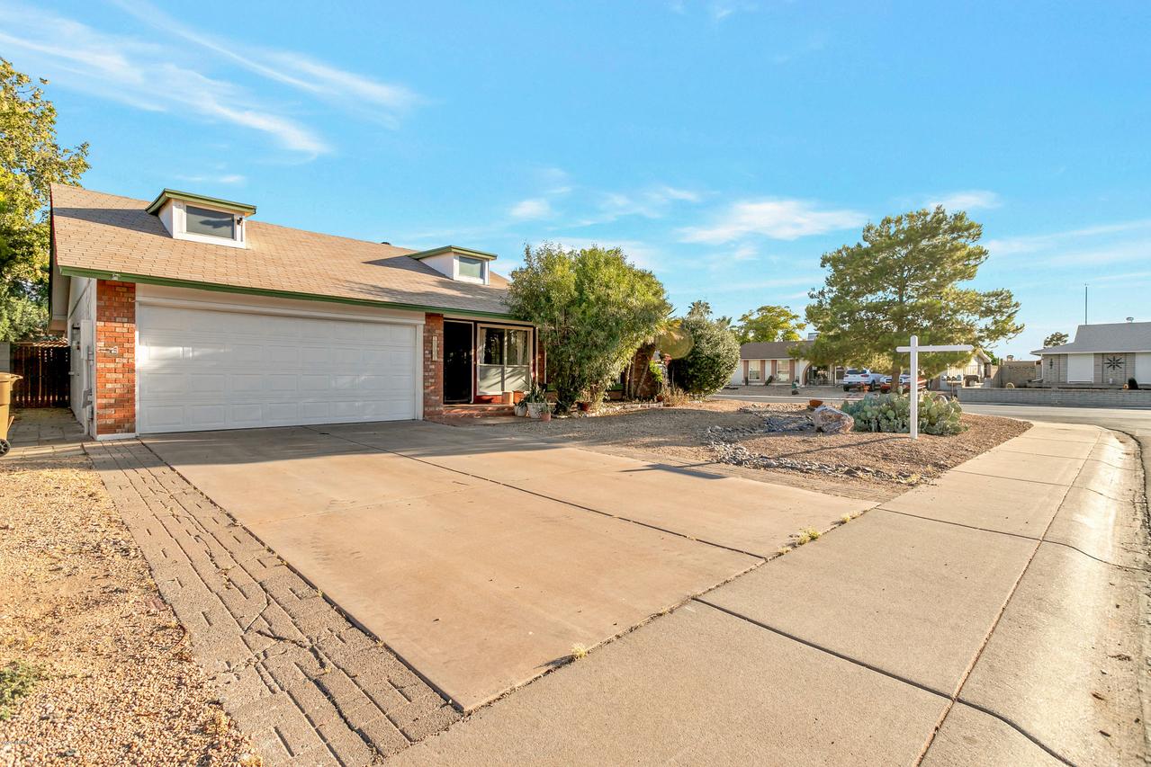 10631 W Diana Ave., Peoria, AZ 85345