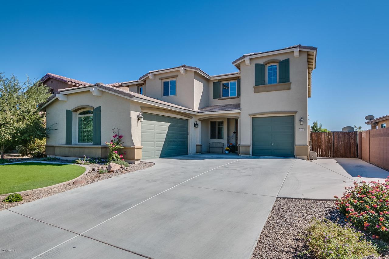 335 W Yellow Wood Ave., San Tan Valley, AZ 85140