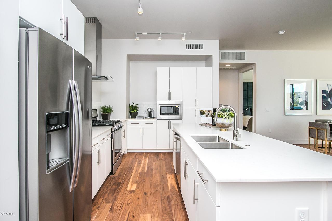 3131 N Central Ave. #4009, Phoenix, AZ 85012