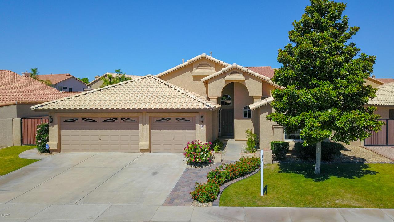 9490 S Beck Ave., Tempe, AZ 85284