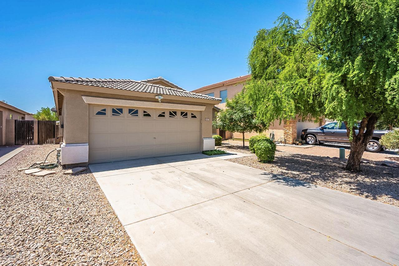 817 E Geona St., San Tan Valley, AZ 85140