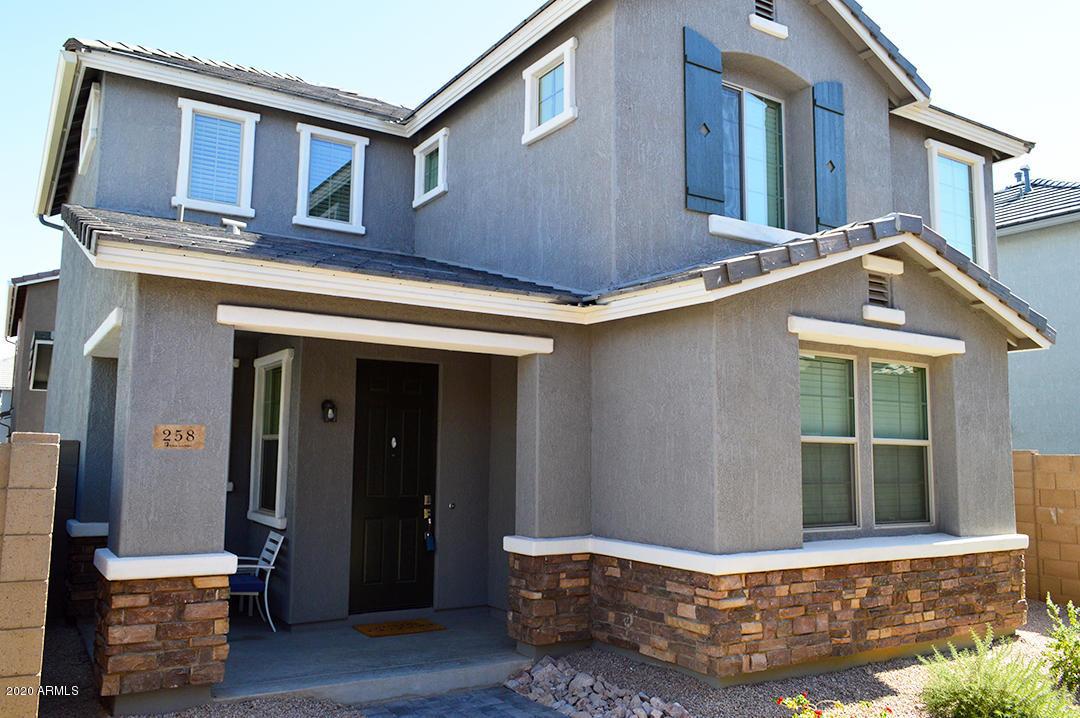 258 N 56th Pl., Mesa, AZ 85205